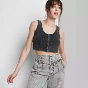 Wild fable grey ribbed button down crop tank